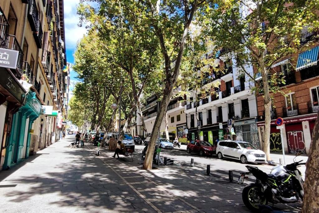 Apartment El Rastro - La Latina